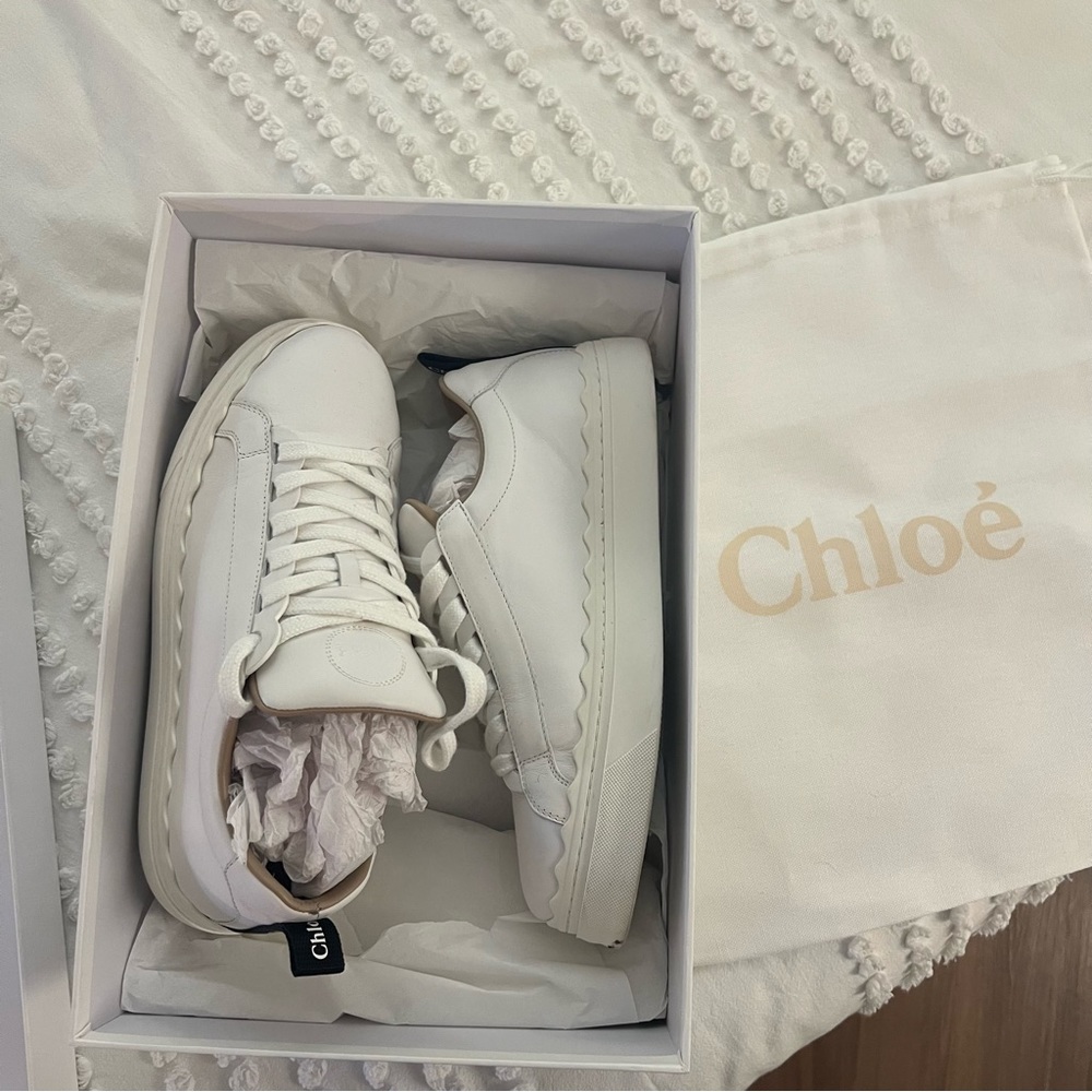 Like new! Chloe Lauren Sneakers